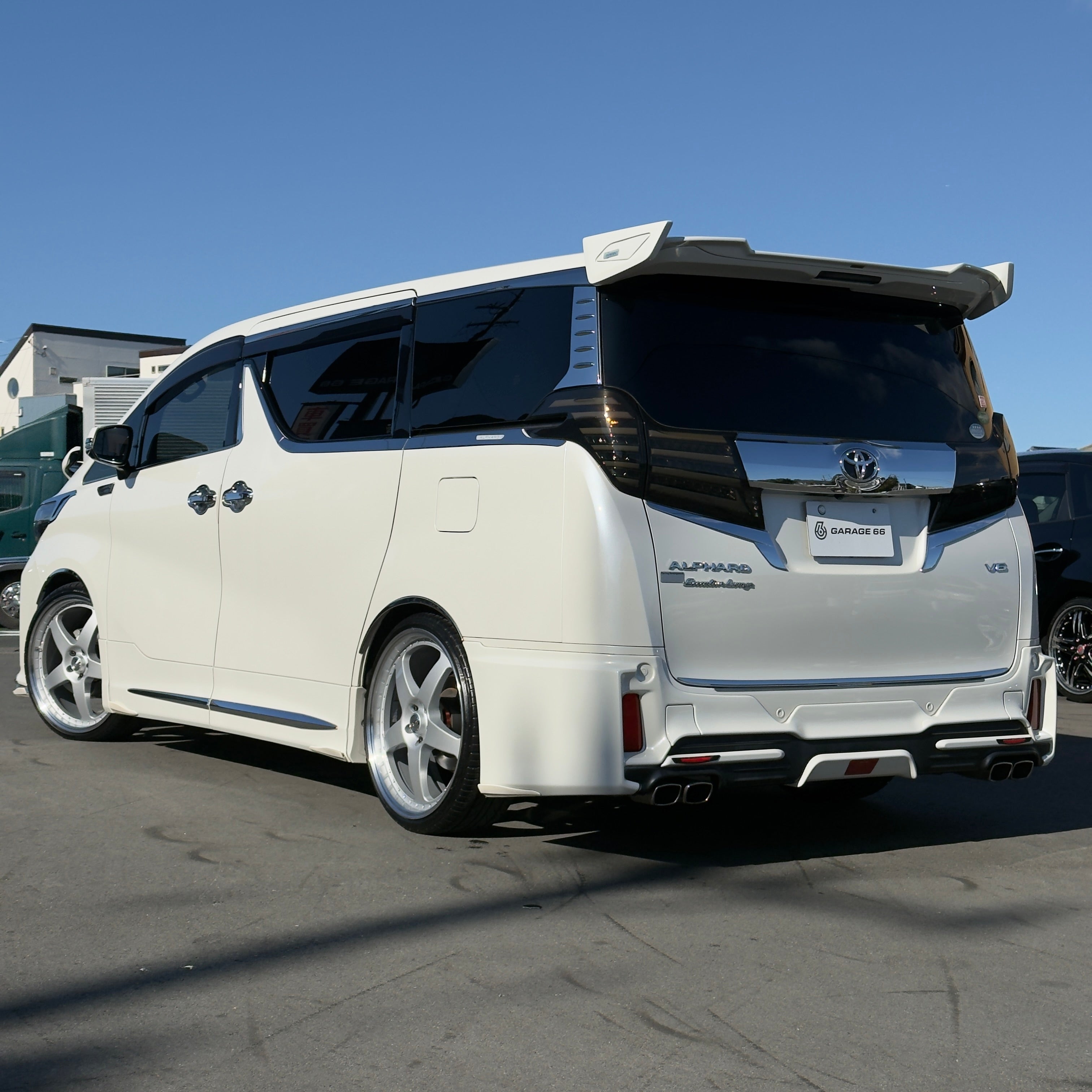 Toyota Alphard SA