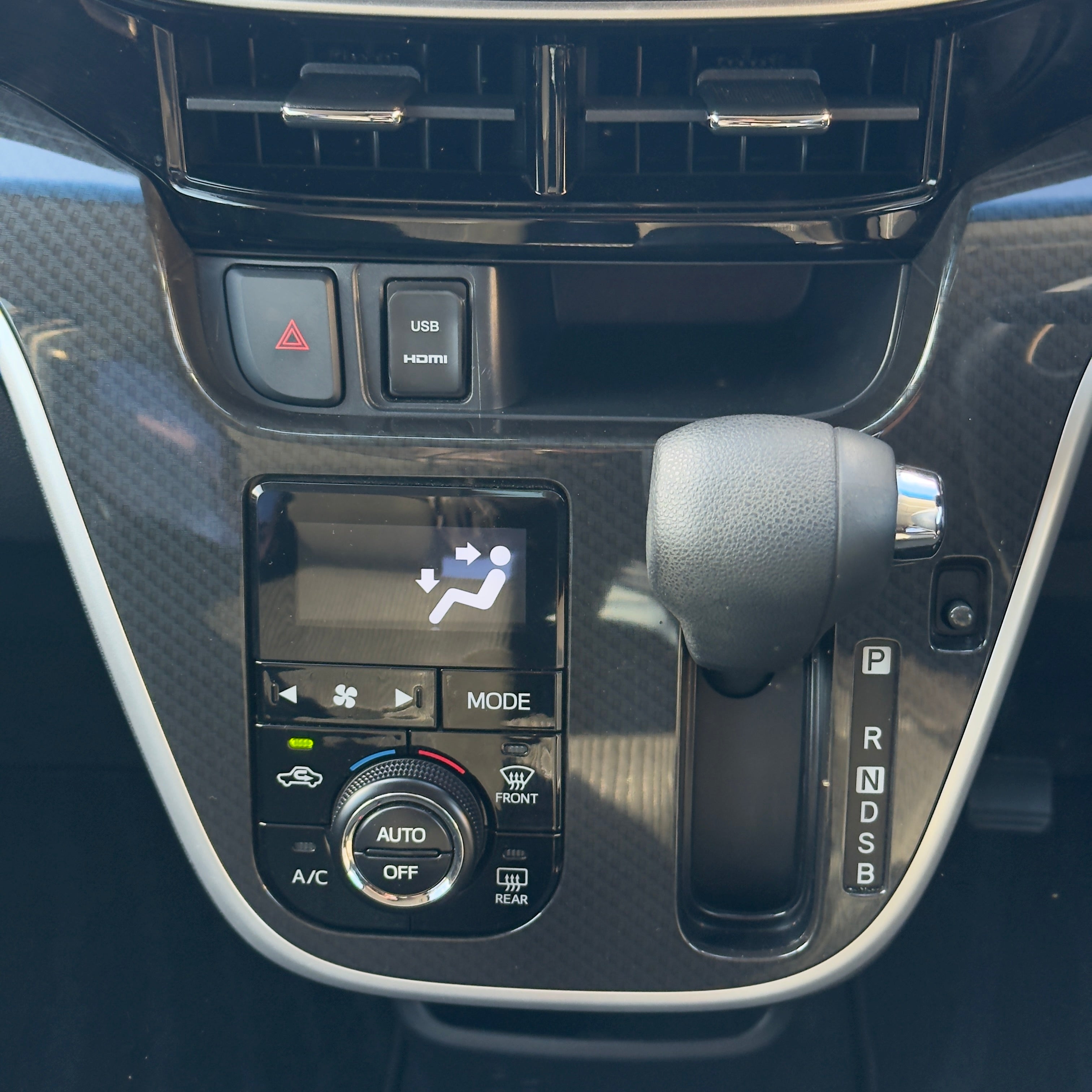 Daihatsu Move Custom X Limited II SA III