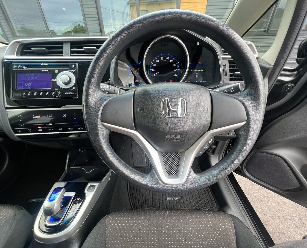 ホンダフィットハイブリッドFパッケージ