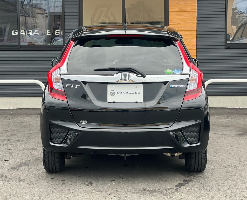 ホンダフィットハイブリッドFパッケージ