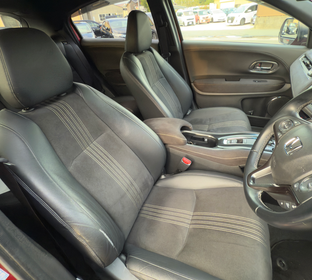 ホンダヴェゼルハイブリッドRSホンダセンシング