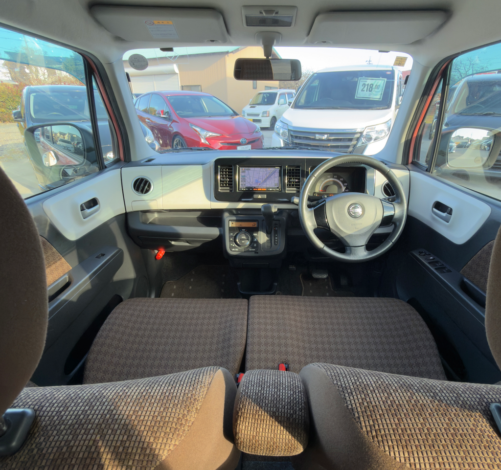 Nissan Moco X