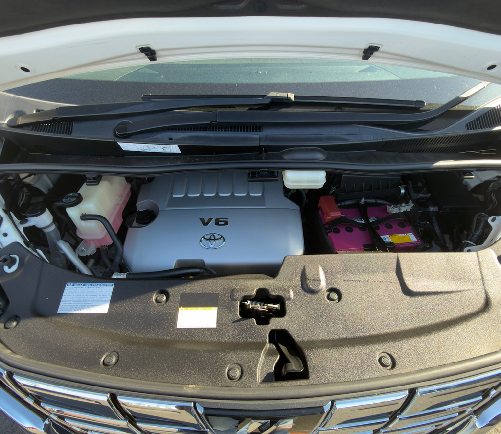 Toyota Alphard SA